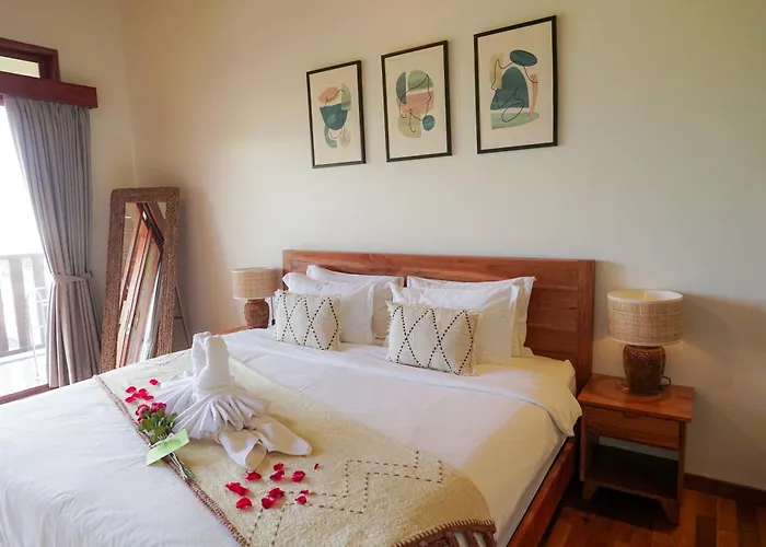 Tropical House Bali 4*