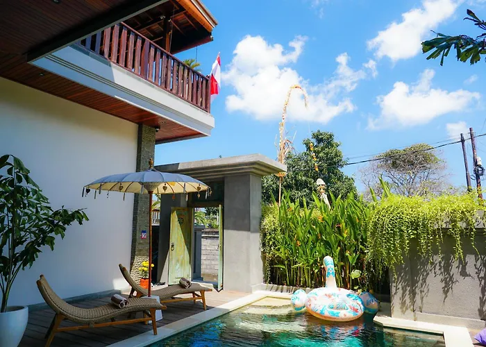 Tropical House Bali 4* スミニャック