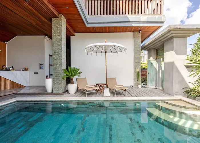 Tropical House Bali 4*